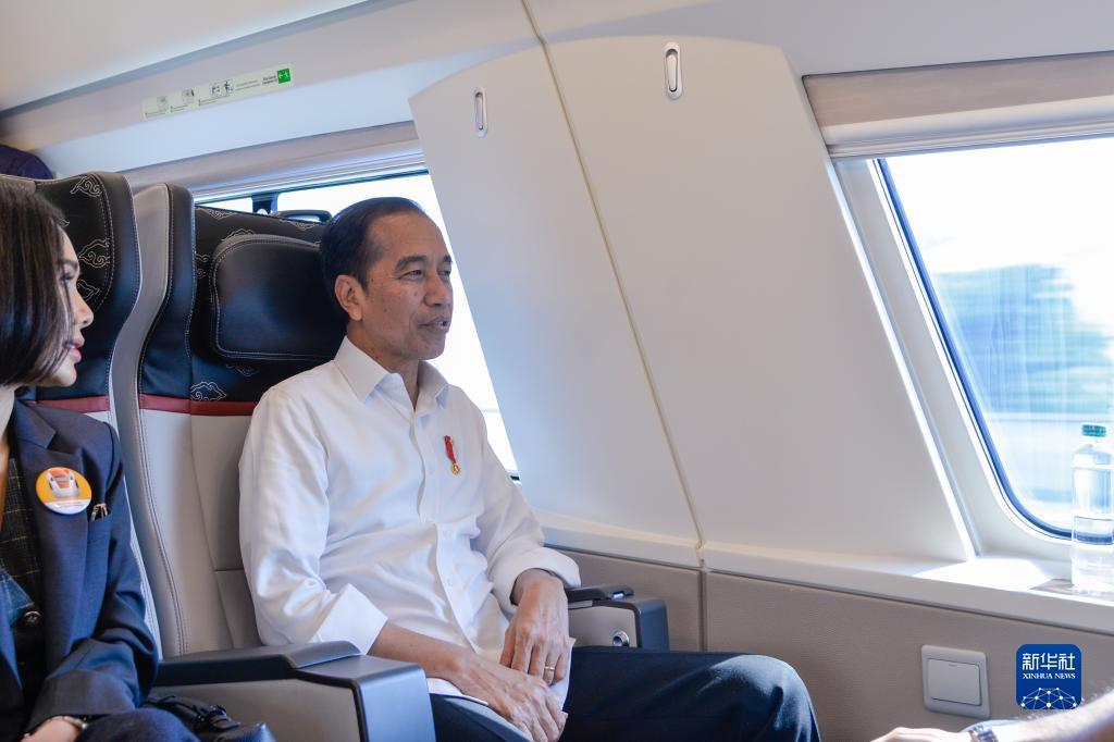黄金赌城hjc556